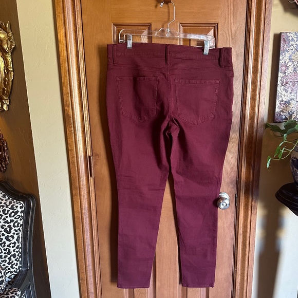 NWT Women's Express Mid Rise Stretch Leggings in Raisin, Size 14 - Picture 2 of 5